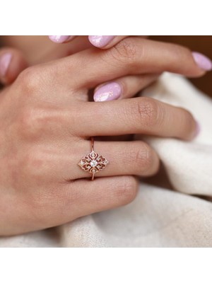 By Golden House Pırlanta Art Deco Yüzük