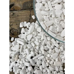Beyaz Dolomit Taş 3kg 3-6cm Doğal Renkli Peyzaj Taşı Dekoratif Akvaryum Bahçe Süs Taşları