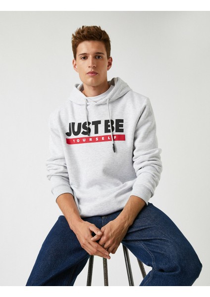 Oversize Kapşonlu Sweatshirt Baskılı