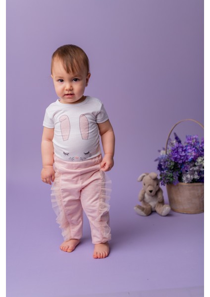 Kız Bebek Beyaz Bunny Fırfırlı Alt ve T-Shirt Takım (3 - 18 Ay)
