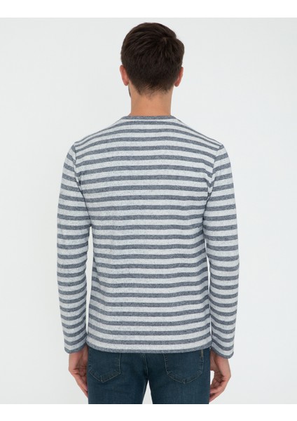 Erkek Lacivert Sweatshirt 50240507-VR033
