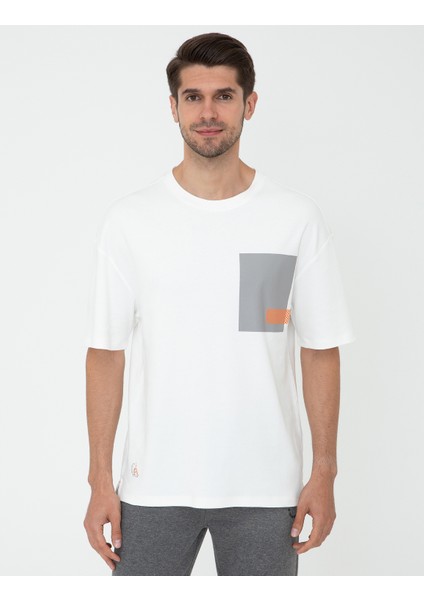 Erkek Ekru Oversize Bisiklet Yaka Tişört 50240516-VR019