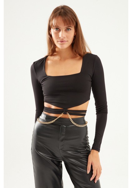 Zincir Detaylı Crop Bluz Siyah modelleri