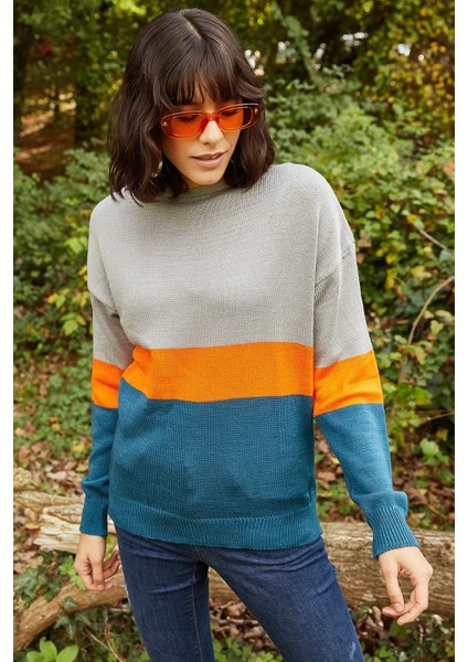 Kadın Renk Bloklu Gri Kazak modelleri