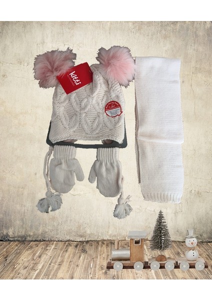 Atkı Bere Eldiven Takımı