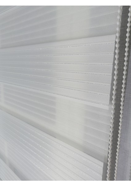 Beyaz Geniş Plise Gümüş Simli Yeni Sezon Zebra Stor Perde