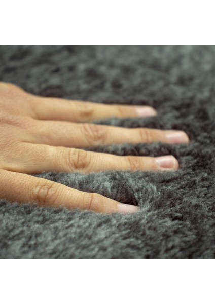 Yıkanabilir Post Peluş 100 x 370 cm 4003 Antrasit Kaymaz Taban Kesme Yolluk Halı
