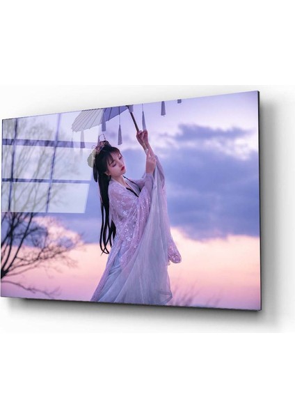 Asyalı Kadın 2 Cam Tablo