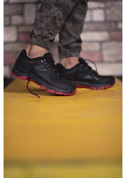 Unisex 3D Rubber Trekking Ayakkabı Siyah Kırmızı Su Geçirmez Rahat Taban Özellikli indirimleri