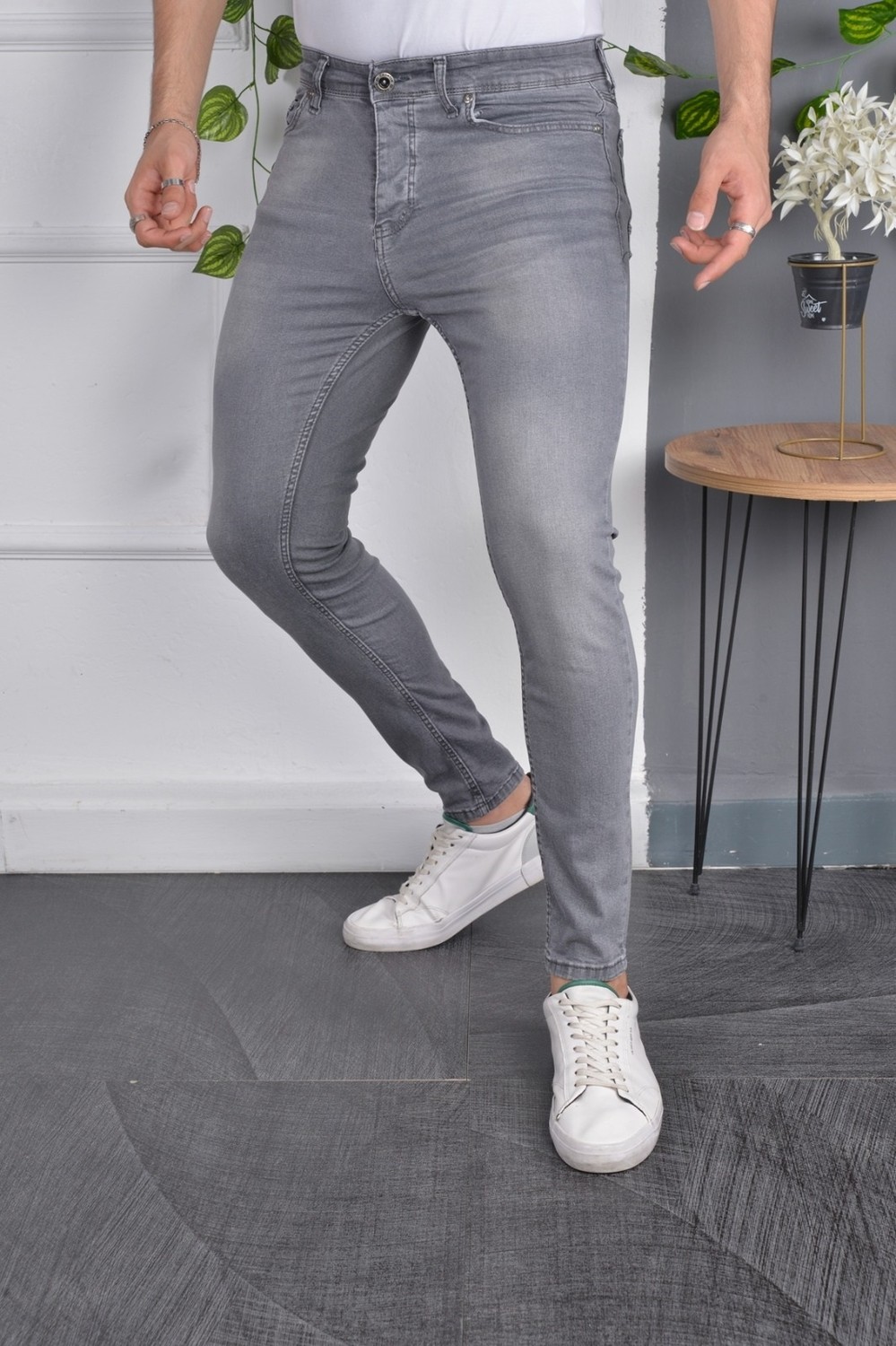 Drontin Erkek Jeans Skinny Fit Likralı Eskitilmiş Görünümlü Gri Dar Paça Kot Pantolon
