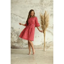 Küçüğüm Butik Kırmızı Çiçekli Belden Büzgülü Elbise