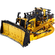 LEGO® Technic™ Cat® D11T Buldozer 42131 Yapım Seti; Simgeleşmiş bir İnşaat Makinesinin Aslına Uygun Modeli (3854 Parça)