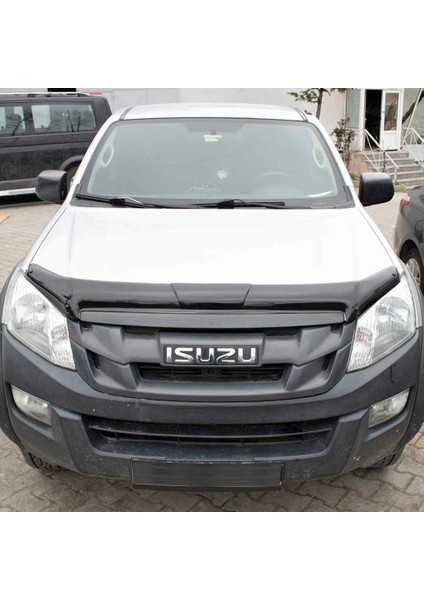 İsuzu D-Max 2012-2017 Ön Kaput Rüzgarlığı modelleri