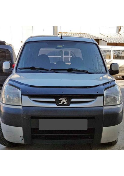 Peugeot Partner 2004-2009 /Berlingo Ön Kaput Rüzgarlığı modelleri