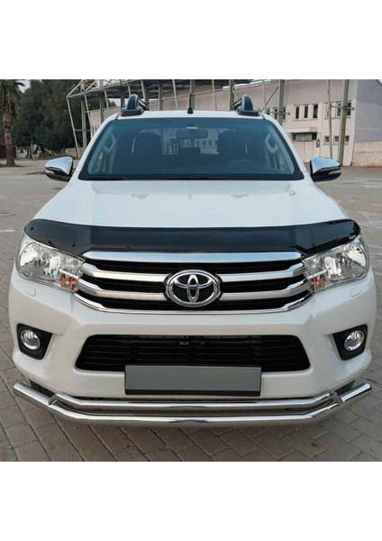 Toyota Hilux 2015+ Ön Kaput Rüzgarlığı