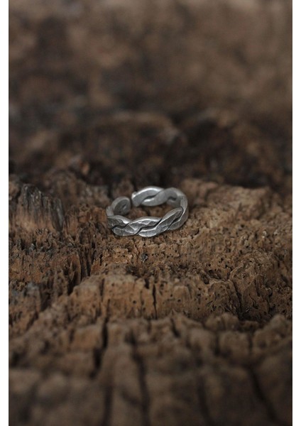 Ayarlanabilir Örgü Tasarımlı Erkek Yüzük