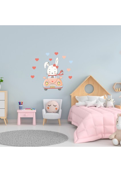 Araç Kullanan Sevimli Tavşan ve Kalpler Çocuk Odası Sticker modelleri