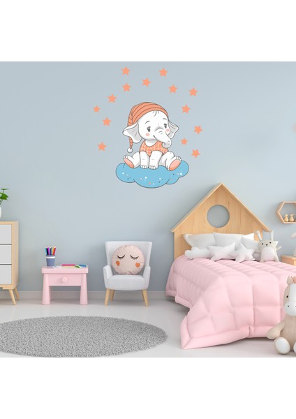 Bulutta Oturan Sevimli Fil ve Yıldızlar Çocuk Odası Duvar Sticker