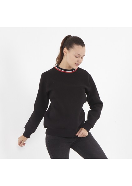 Kadın Basic S-Shırt - Siyah fiyatları