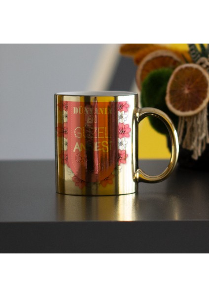 Dünyanın En Güzel Annesi Gold Kupa Bardak