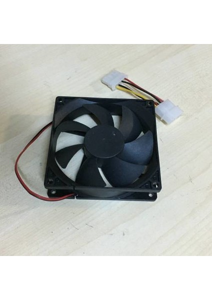 9cm 12 Volt 2 Pinli (Molex) Fan 9 cm Fan 90X90X24MM