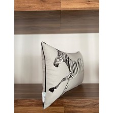 Kırlentim E712 Gri Zemin ZEBRA-3050 Kırlent Kılıfı