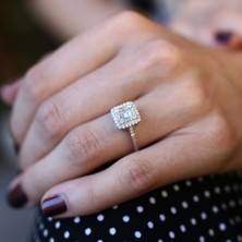 By Golden House Bagetli Pırlanta Yüzük