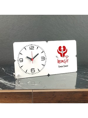 Hediyelen Hemşir Ahşap Masa Saati 003