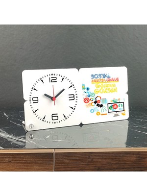 Hediyelen Sosyal Medya Uzmanı Ahşap Masa Saati