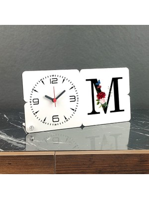Hediyelen M Harfi Ahşap Masa Saati