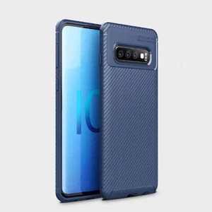 Samsung Galaxy S10 Plus Kılıf Kamera Korumalı Karbon Desenli Slim Fit Leke Tutmaz Silikon Kapak