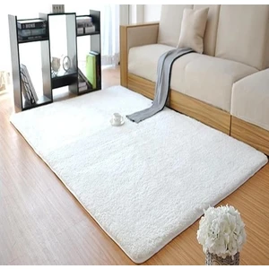 Beyaz Renk Yumuşak Dokulu Kaymaz Taban Peluş Halı-Yolluk