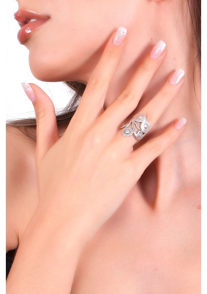 Kadın Antik Gümüş Kaplama Ayarlanabilir Dolama Formlu Bohem Yüzük fiyatları