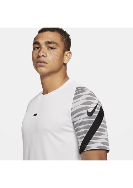 Dri-Fit Strike 21 Beyaz Erkek Tişört - CW5843-100 fiyatları