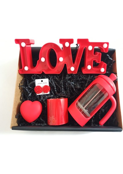 Sevgililer Günü, Anneler Günü, Doğum Günü Hediye Seti Işıklı Love, French Press, Mum, Işıklı Kalp Lamba, Kristal Küpe modelleri