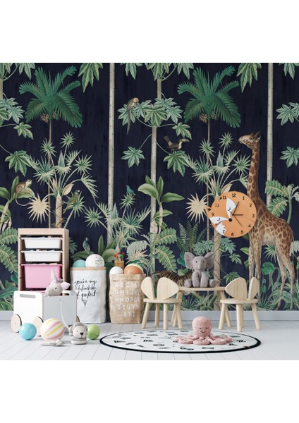 Uzun Ağaçlar Arasında Duran Çok Çeşit Hayvan Desenli 3D Duvar Kağıdı