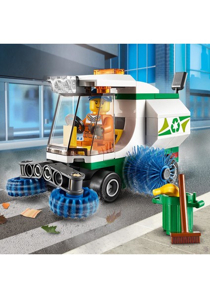 ® City 60249 Sokak Süpürme Aracı indirimleri