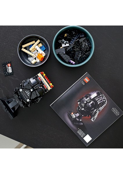 LEGO® Star Wars™ Darth Vader™ Kaskı 75304 - Yetişkin Star Wars Sevenler İçin Koleksiyonluk Yaratıcı Yapım Seti (834 Parça)