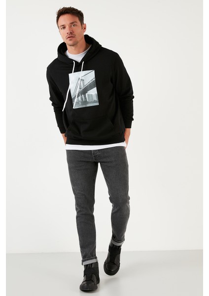 Slim Fit Baskılı Kapüşonlu Kanguru Cepli Sweat Erkek Sweat 568R702 indirimleri