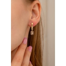 Gençtaş Kuyumculuk 14 Ayar Altın Baget Taşlı Pars Küpe