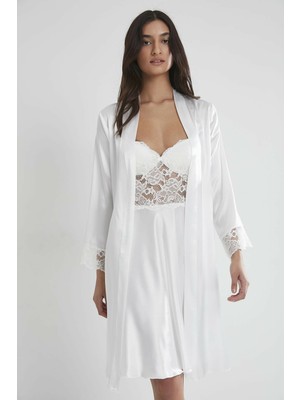 Pierre Cardin  Pierre Cardin Dantel Detay Saten Gecelik Sabahlık Takımı 4265