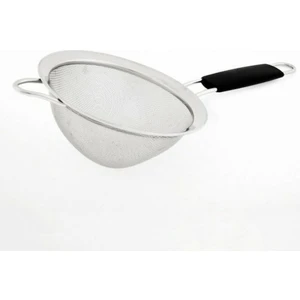 Fame Kitchen 18 cm Süzgeç Tek Kulplu UND4D