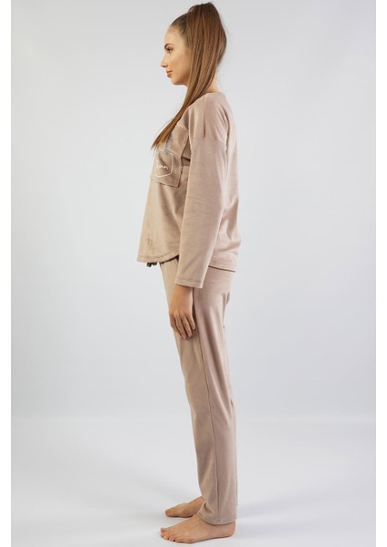 VİENETTA 105160-0000 BAYAN UZUN KOL KADİFE ESPRESSO PİJAMA TAKIMI modelleri