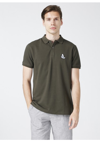 Polo Yaka Haki Baskılı Erkek T-Shirt fiyatları