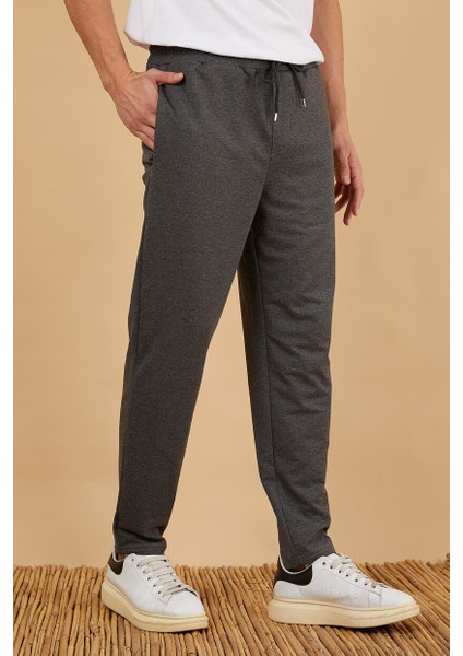 Erkek Regular Fit Düz Paça Basic Eşofman Altı fırsatları