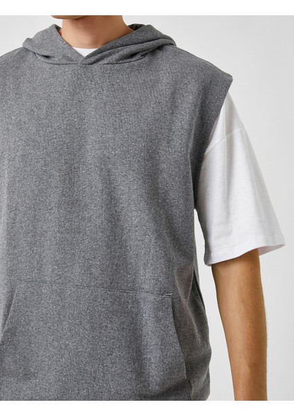 Kapşonlu Kolsuz Sweatshirt indirimleri