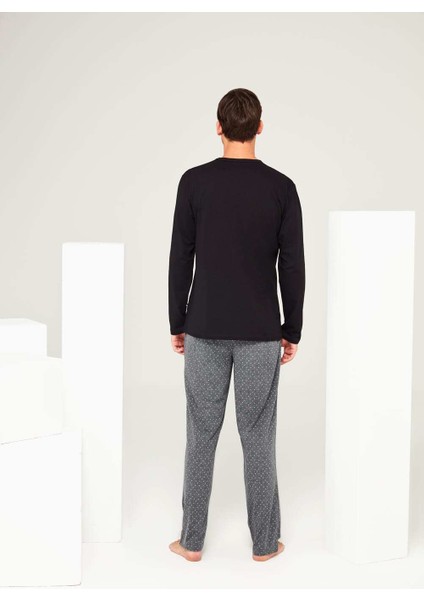Erkek Siyah Yuvarlak Yaka Pijama Takımı modelleri