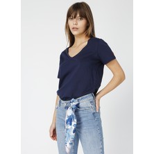 Fabrika Teyo Lacivert V Yaka Kadın T-Shirt