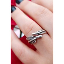 Fildişi Aksesuar Antik Gümüş Kaplama Bağlı Tüy Şekilli El Yapımı Ayarlanabilir Yüzük