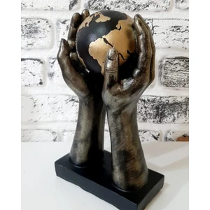 Cemrela Art Dünya Tutan Eller